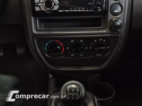 PUNTO - 1.4 ATTRACTIVE 8V 4P MANUAL