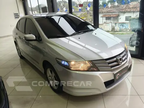 CITY 1.5 DX Sedan 16V