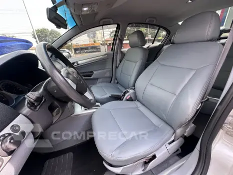 VECTRA 2.0 MPFI ELEGANCE 8V FLEX 4P AUTOMÁTICO