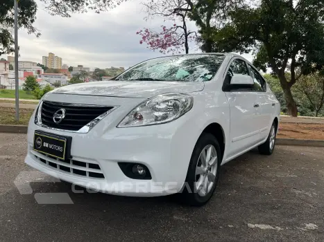 NISSAN VERSA 1.6 16V SL 4 portas