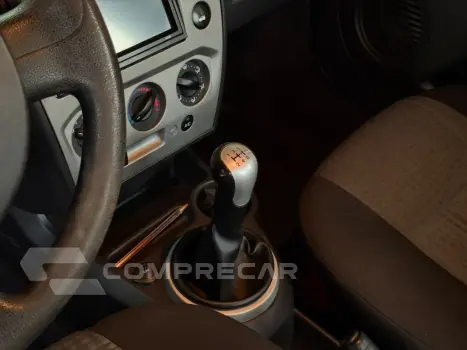 FIESTA 1.6 ROCAM SEDAN 8V FLEX 4P MANUAL