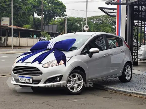 FORD FIESTA 1.6 SE HATCH 16V FLEX 4P MANUAL 4 portas