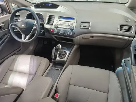 CIVIC 1.8 LXL 16V