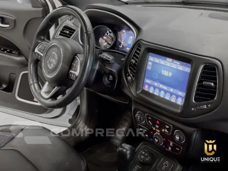 COMPASS - 2.0 16V LIMITED 4X4 AUTOMÁTICO