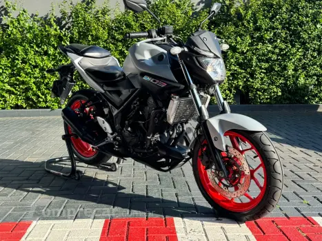 Yamaha MT-03 ABS