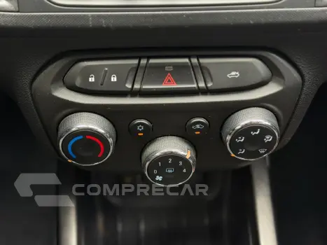 Onix 1.4 LT SPE/4