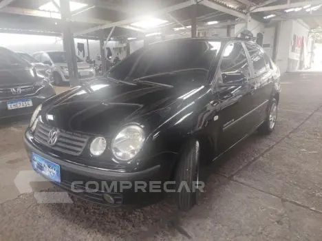 Volkswagen POLO SEDAN 1.6 4 portas
