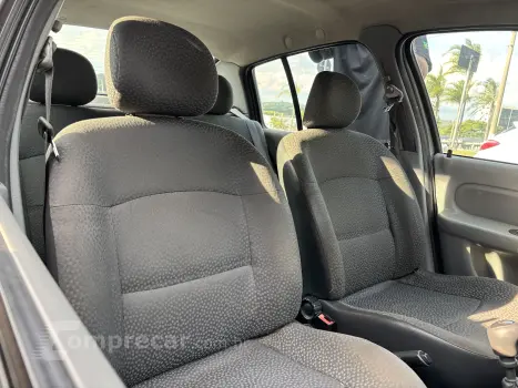 CLIO 1.0 Authentique Sedan 16V