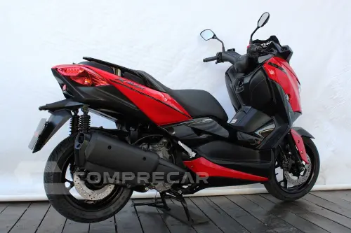 YAMAHA XMAX ABS