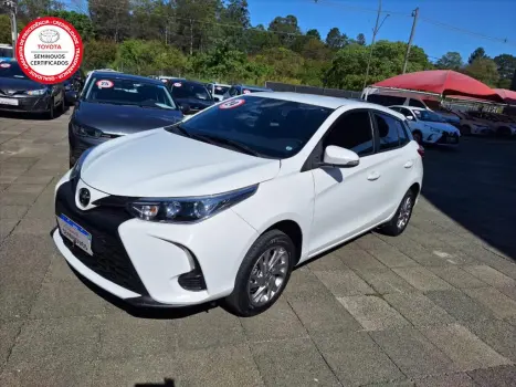 Toyota YARIS 1.5 16V FLEX XS MULTIDRIVE 4 portas