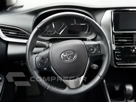 YARIS 1.5 16V XS
