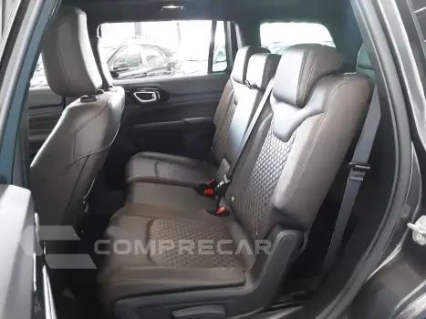 COMMANDER 1.3 T270 TURBO FLEX OVERLAND AT6