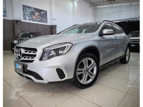 Mercedes-Benz GLA 200 1.6 CGI STYLE 16V TURBO FLEX 4P AUTOMATICO 4 portas