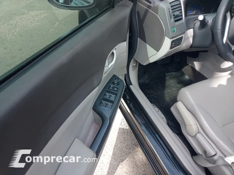 CIVIC 1.8 LXL 16V