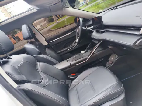 Haval H6 1.5 16V 4P PHEV34 E-TRATION AUTOMÁTICO
