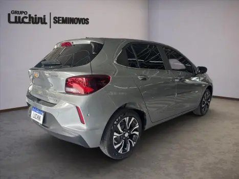ONIX 1.0 TURBO FLEX PREMIER AUTOMÁTICO