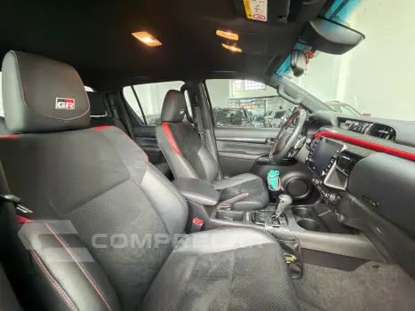 HILUX 2.8 D-4d Turbo CD Gr-s 4X4