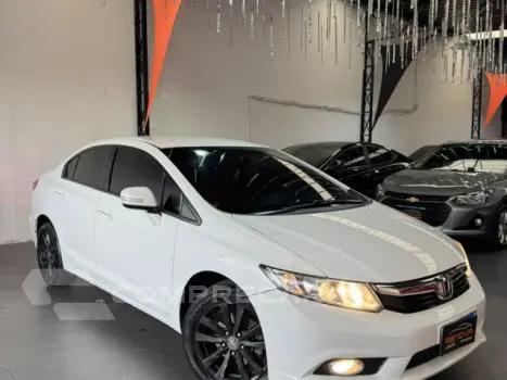 HONDA CIVIC - 2.0 LXR 16V 4P AUTOMÁTICO 4 portas