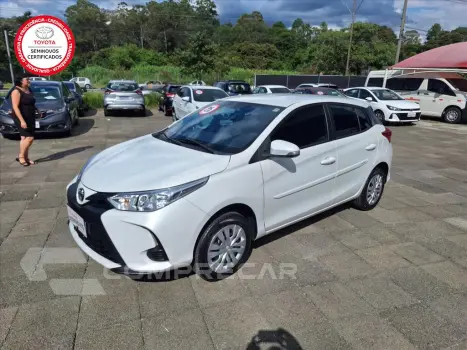 Toyota YARIS 1.5 16V FLEX XL MULTIDRIVE 4 portas