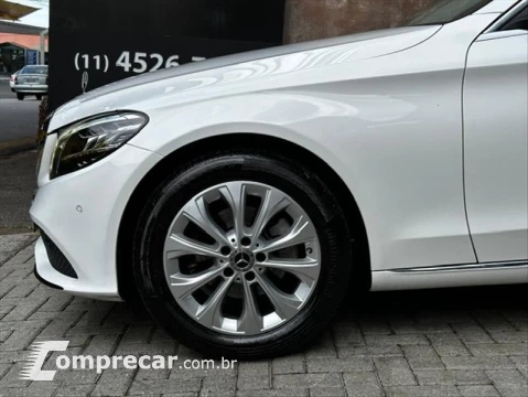 Mercedes-Benz C 180 1.6 CGI Exclusive 4 portas