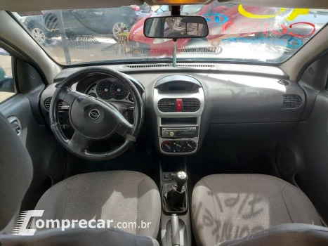 Corsa Sedan 1.4