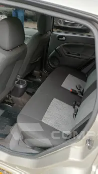 FIESTA 1.0 MPI Hatch 8V