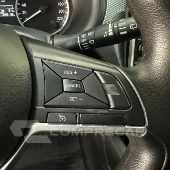 KICKS Sense 1.6 16V Flex Aut.