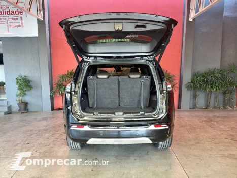 COMMANDER 1.3 T270 TURBO FLEX OVERLAND AT6