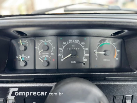 F-1000 2.5 XLT 4X2 CS 8V Turbo