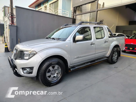 NISSAN Frontier SV AT.CD 4x4 2.5 TB Diesel Mec. 4 portas