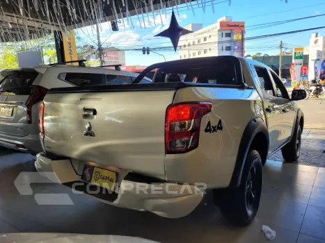 L200 Tri. Sport Outd. GLX 2.4 4x4 Diesel