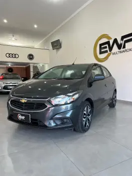 CHEVROLET ONIX HATCH LT 1.4 8V FlexPower 5p Aut. 4 portas