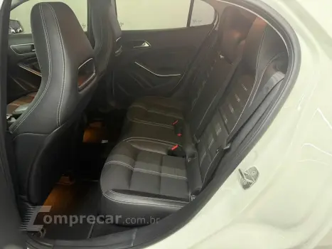 GLA 200 Advance 1.6/1.6 TB 16V Flex Aut.