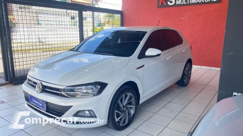 Volkswagen VOLKSWAGEN POLO 1.0 200 TSI HIGHLINE 4 portas