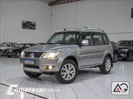 Mitsubishi PAJERO TR4 2.0 4X2 16V 140cv 4 portas