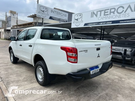 L200 TRITON 2.4 16V Turbo GL CD 4X4