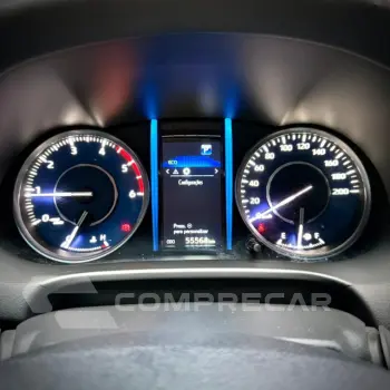 HILUX SW4 4.0 SRX 4X4 7 Lugares V6 24V