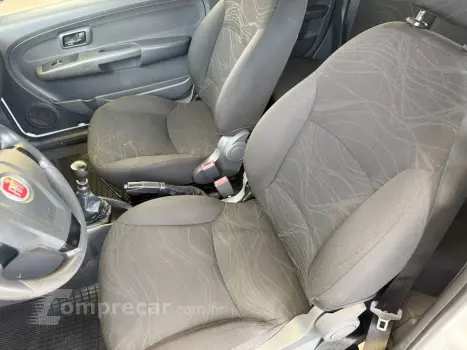 Strada Working HARD 1.4 Fire Flex 8V CD