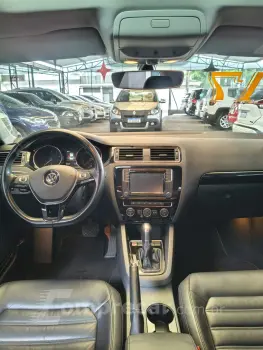 JETTA Highline 2.0 TSI 16V 4p Tiptronic