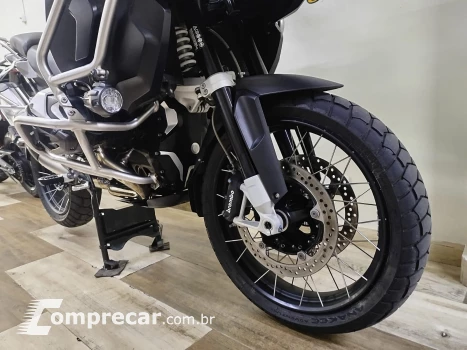 BMW R1250 GS TRIPLE BLACK ADVENTURE OPTION