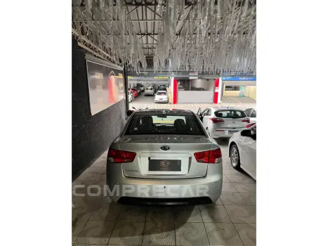 CERATO 1.6 EX3 SEDAN 16V GASOLINA 4P AUTOMÁTICO