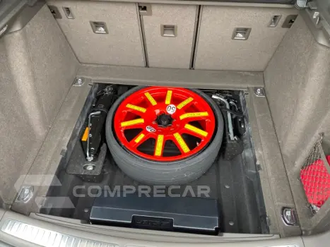 MACAN 3.0 S 24V V6