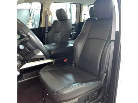 CLASSIC 5.7 V8 GASOLINA LARAMIE CD 4X4 AUTOMÁTICO