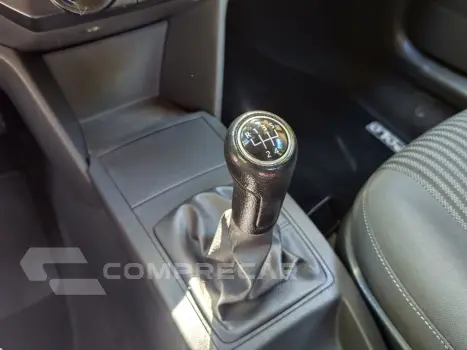 POLO 1.6 MI 8V FLEX 4P MANUAL