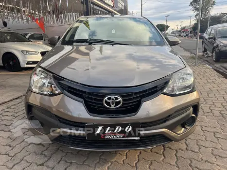 ETIOS 1.5 X Plus Sedan 16V