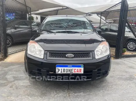 FIESTA 1.6 MPI Class Hatch 8V
