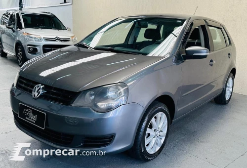 Volkswagen POLO 1.6 MI 8V 4 portas