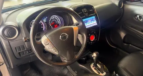 VERSA 1.6 SL CVT 16V 4P AUTOMATICO