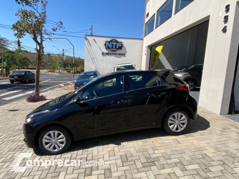 Hyundai HB20 1.0 Comfort Plus 12V Turbo 4 portas