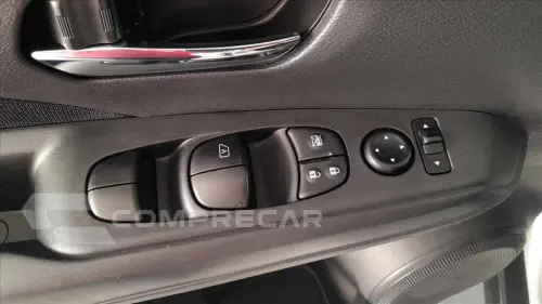 KICKS PLAY 1.6 16V FLEXSTART SENSE XTRONIC